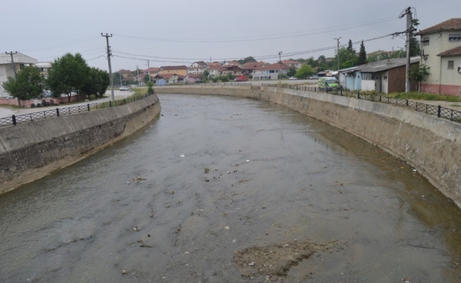 Asarsuyu Deresinde DSİ’nin çalışması sürüyor