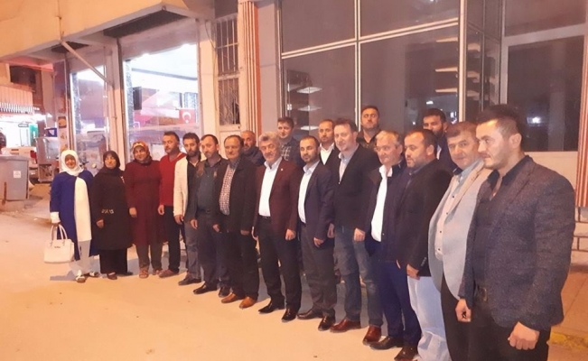 Başkan Yiğit, AK Parti yönetimle bir araya geldi