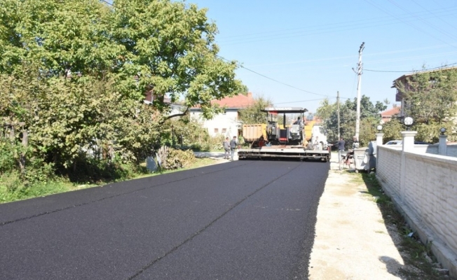 Körpeşlerde asfaltlama ve park yapımı