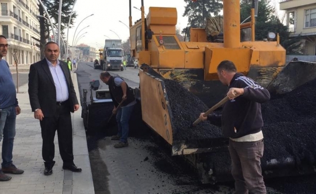 Düzce’de asfalt çalışmaları sürüyor