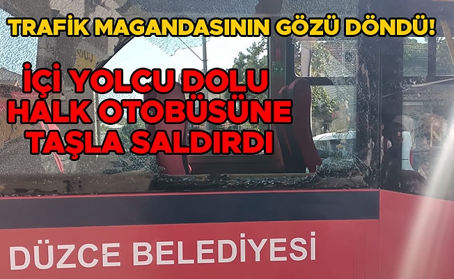 HALK OTOBÜSÜNÜN CAMI KIRILDI, YOLCULAR BÜYÜK PANİK YAŞADI