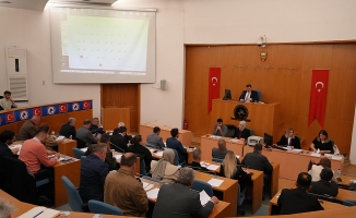 METEK KAVŞAĞI’NA ÜSTGEÇİT YOLDA